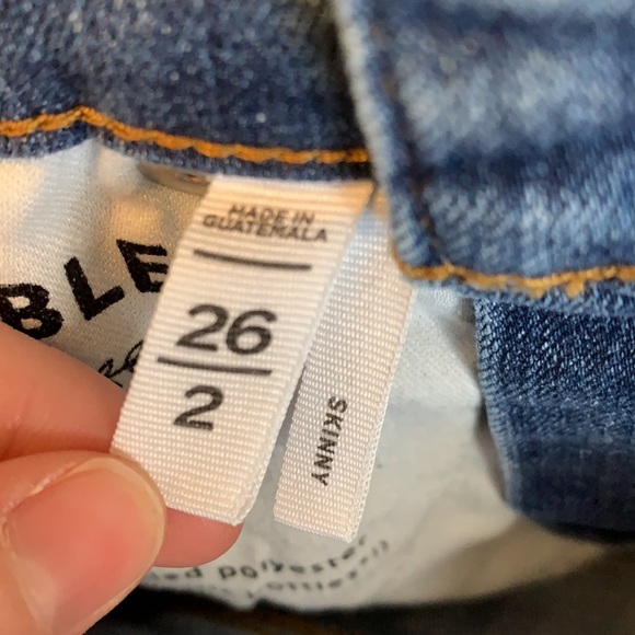 Loft Skinny Jeans - Picture 11 of 11